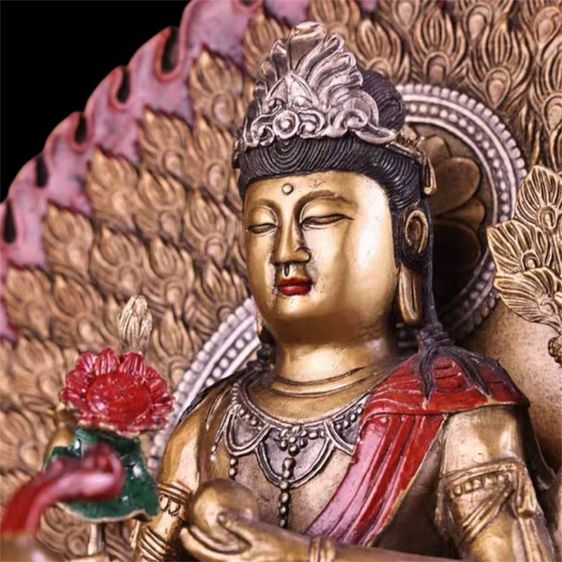 🕉️ พระพุทธรูปปางมารวิชัย (เนื้อทองแดงลมดำ) รูปที่ 4