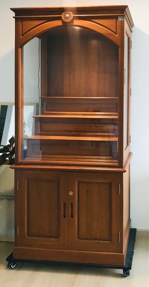 ตู้หิ้งพระไม้สัก