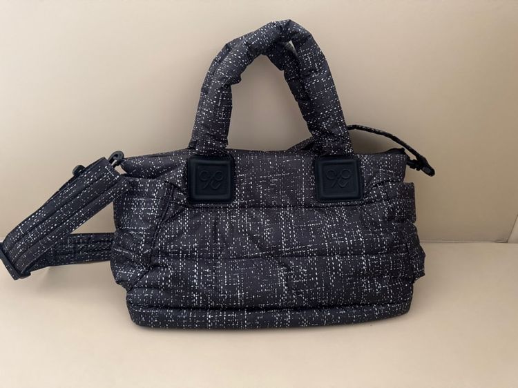 Cipu Airy Tote M สีดำ รูปที่ 3