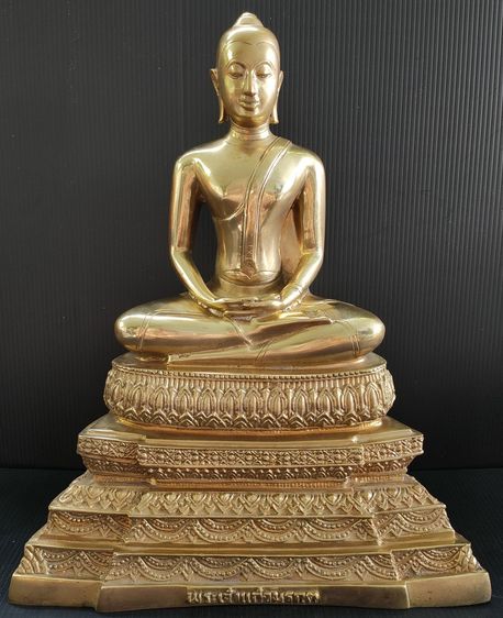 พระเจ้าแก้วมรกต วัดพระธาตุลำปางหลวง