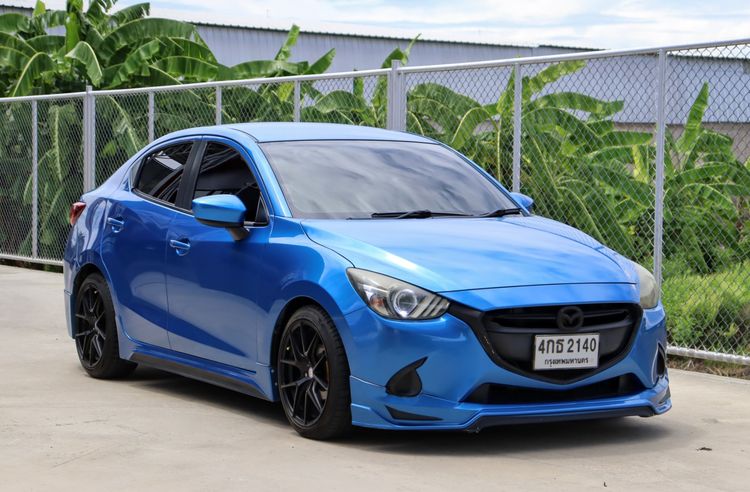 Mazda Mazda 2 2015 1.5 XD High Sedan ดีเซล ไม่ติดแก๊ส เกียร์อัตโนมัติ ฟ้า