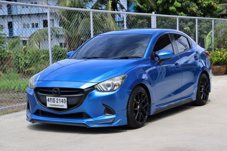 Mazda Mazda 2 2015 1.5 XD High Sedan ดีเซล ไม่ติดแก๊ส เกียร์อัตโนมัติ ฟ้า รูปที่ 2