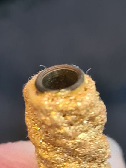 ตะกรุดยันต์พญาไก่เถื่อน ปิดทองคำเปลวทั้งดอก เนื้อทองแดงเถื่อน เด่นทางด้านเมตตาบารมี หลวงพ่อวีระ คณะ 5 วัดพลับ รูปที่ 3