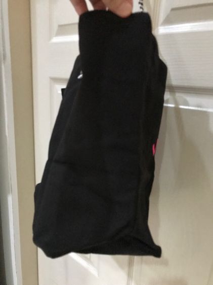 ลดราคา Victoria Secret ของแท้ กระเป๋าผ้า สีดำ ของใหม่เก่าเก็บ รูปที่ 12