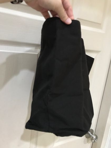 ลดราคา Victoria Secret ของแท้ กระเป๋าผ้า สีดำ ของใหม่เก่าเก็บ รูปที่ 13