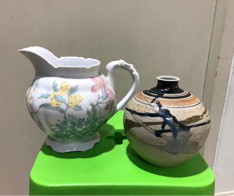 งานกระเบื้อง ตั้งโชว์ ยังไม่ใช่ของโบราณ 2ชิ้น