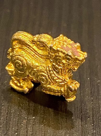 สิงห์หลวงปู่ทิมวัดละหารไร่  แจกในงานผูกพัทธสีมา ปี 27 กะไหล่ทองชุบสภาพสวย