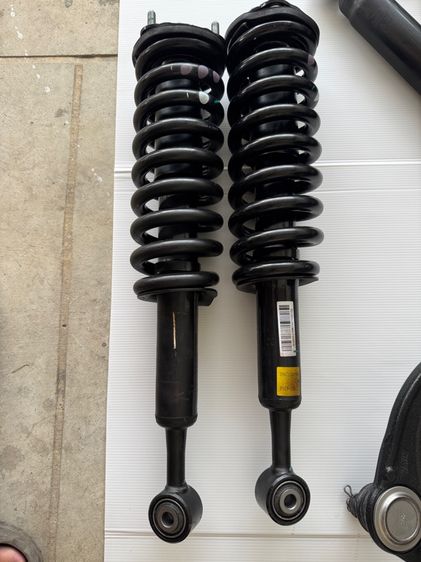 ขายชุดโช๊ค ปีกนก สปริง Tank 300 (อะไหล่จากรถใหม่) รูปที่ 11