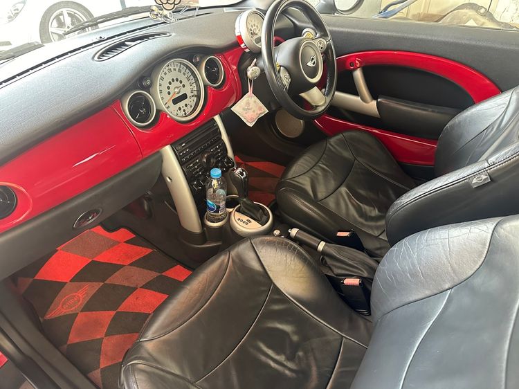 Mini Cabrio 2006 1.6 Cooper Sedan เบนซิน ไม่ติดแก๊ส เกียร์อัตโนมัติ แดง รูปที่ 3