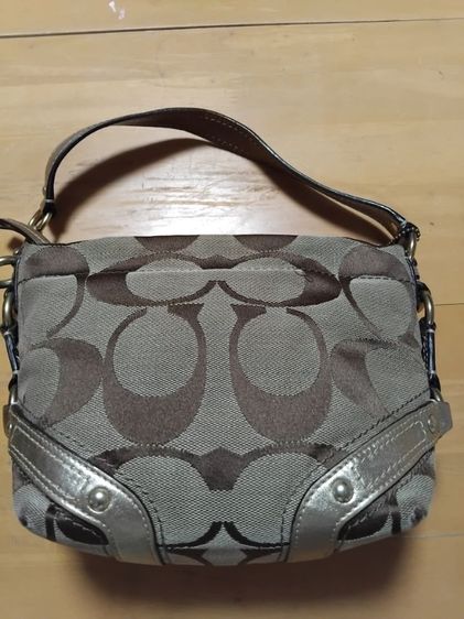 ขายกระเป๋าถือ Coach  สีน้ำตาลทอง รูปที่ 2