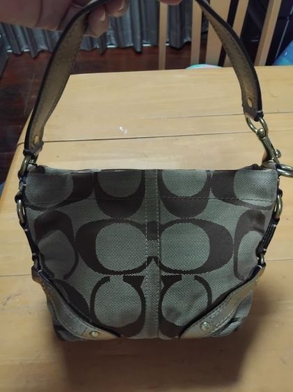 หญิง ผ้า ขายกระเป๋าถือ Coach  สีน้ำตาลทอง