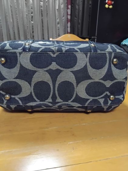 ขายกระเป๋าถือ Coach  สีน้ำเงิน รูปที่ 14