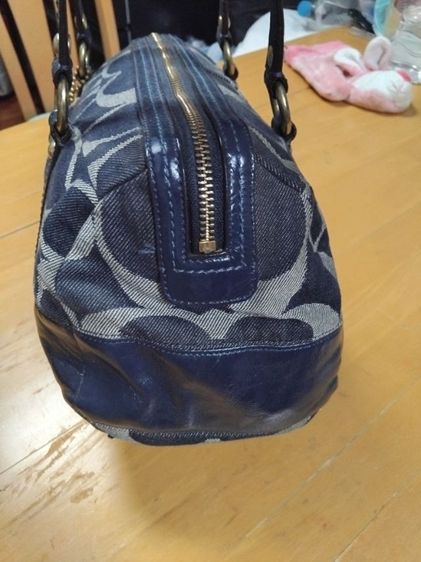ขายกระเป๋าถือ Coach  สีน้ำเงิน รูปที่ 7