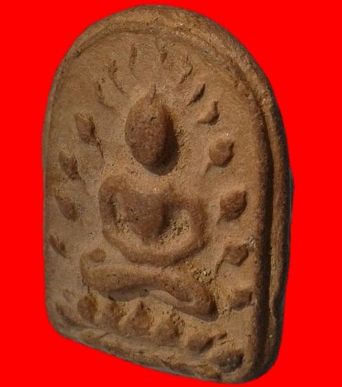 พระกรุเนื้อดินหลวงพ่อเข่งวัดใหม่พระพิเรนทร์กรุงเทพสภาพสวยๆรับประกันพระแท้ครับ รูปที่ 3