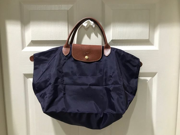 ไม่ระบุ ม่วง ผ้าใบ ลดราคา Longchamp แท้ สภาพดีมาก ของใหม่ ยังไม่เคยใช้งาน