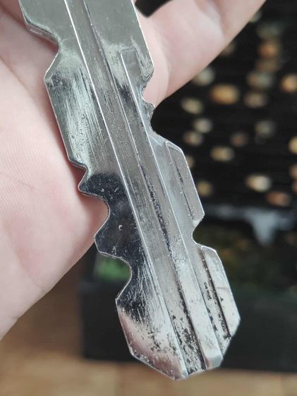 เปิดขวด Burberrys ทรงกุญแจ  รูปที่ 6