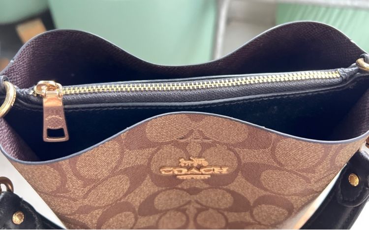 COACH MOLLIE BUCKET BAG 22 รูปที่ 4