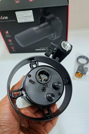 ไมโครโฟน ไลฟ์สด FIFINE K688 เสียงดีขั้นเทพหาข้อมูลได้ เชื่อมต่อ USB หรือ XLR (ประเภทไดนามิก ทำให้เสียงรบกวนน้อย) ซื้อมาเก็บอย่างดีไม่ได้ใช้ รูปที่ 10