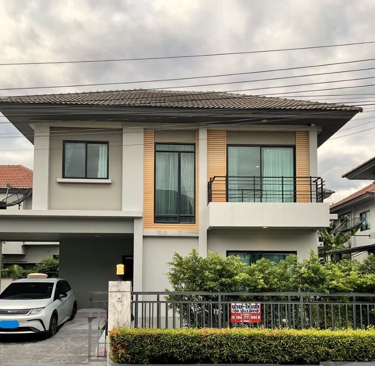 ตกแต่งครบ ขายบ้านเดี่ยว Life Bangkok Boulevard รามอินทรา 65 พร้อมเข้าอยู่ ทำเลดี ใกล้รถไฟฟ้าสายสีชมพู ราคา 6.49 ล้าน