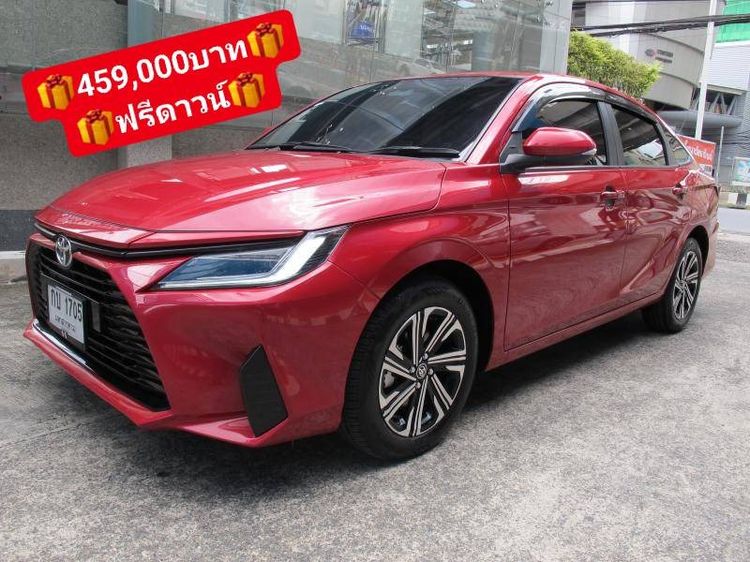 รถ Toyota Yaris ATIV 1.2 Smart สี แดง
