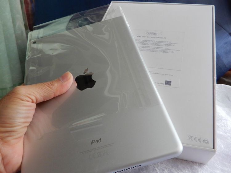 ขาย iPadGen6 128GB Wi-Fi เครื่องศูนย์ไทยสวยมาก (เจ้าของขายเองใช้มือเดียว) รูปที่ 14