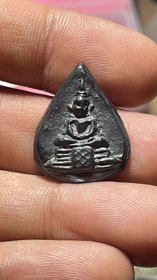 หลวงพ่อโสธรหล่อโบราณเนื้อโลหะไม่ทราบรุ่นสวยมากเก่ามาก รูปที่ 7