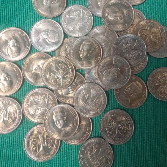 เหรียญพระราชินีมวยผม FAO CERES ชนิด 5 บาท (เหรียญไม่ผ่านใช้งาน) รับประกันเหรียญแท้ รับ 5 เหรียญขึ้นไปส่งฟรี เก็บเงินปลายทางได้ครับ รูปที่ 3