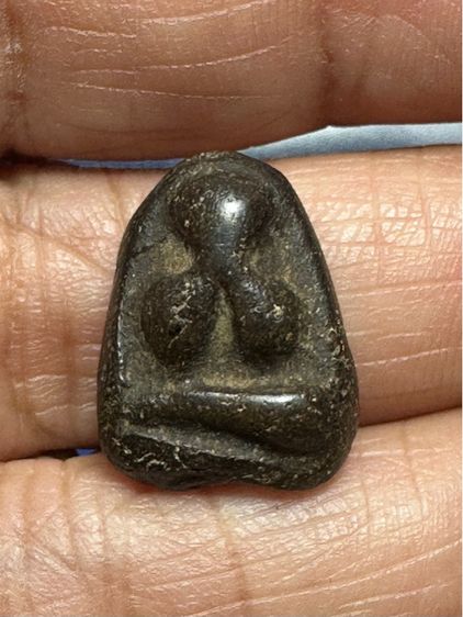 พระปิดตาเนื้อผงคลุกรัก พระอาจารย์ เปิง รูปที่ 8