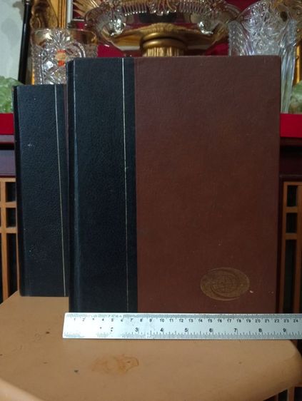 หนังสือเก่าโบราณ the world book..Encyclopedia..ปกหนังแท้2 เล่มครบชุด a-zสภาพเยี่ยมไร้ตำหนิ รูปที่ 9
