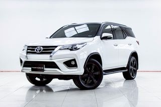 TOYOTA  FORTUNER   2.8 TRD SPORTIVO 4WD AT 2016 ออกรถ 0 บาท จัดได้ 854,000 บาท รหัสรถ 5C244