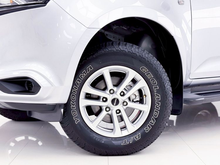 Isuzu MU-X 2022 1.9 Active 2WD Utility-car ดีเซล ไม่ติดแก๊ส เกียร์อัตโนมัติ เทา รูปที่ 4
