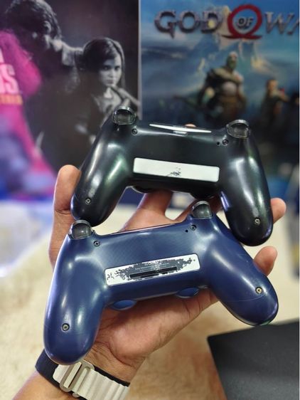 - PS4 Pro 1TB God of War  The Last of us Remaster Bundle รูปที่ 4