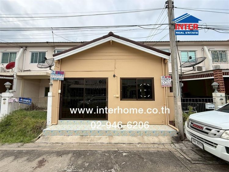 ทาวน์เฮ้าส์ 2 ชั้น 17.3 ตร.ว. หมู่บ้านศุภาลัยวิลล์ ศรีสมาน-ปทุมธานี ซอยธรรมสุธีร์ ถนนปทุมธานี-สายใน ถนนศรีสมาน เมืองปทุมธานี ปทุมธานี