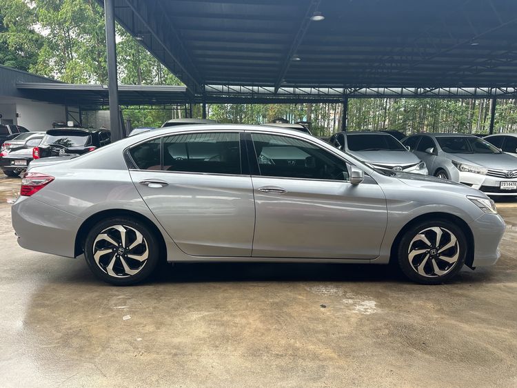 Honda Accord 2019 2.0 EL i-VTEC Sedan เบนซิน เกียร์อัตโนมัติ เทา รูปที่ 4