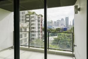 Raimon Land ไม่อนุญาต ไม่มี 2019 ไม่ใช่ ขายsell condo Lofts Asoke ลอฟท์ อโศก 88 sqm 5th 9th Fl first hand condition negotiable good price รูปที่ 1