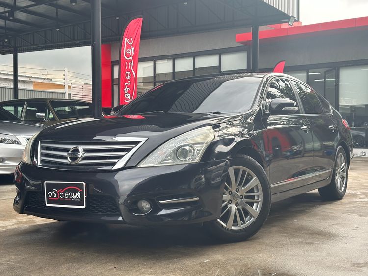 รถ Nissan Teana 2.5 250 XV สี ดำ