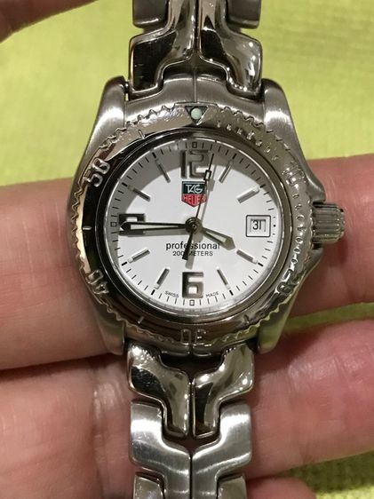 ลดราคา Tag Heuer ของแท้ สตรี ขนาด 27มิล เครื่องquartz สภาพดีมาก รูปที่ 6