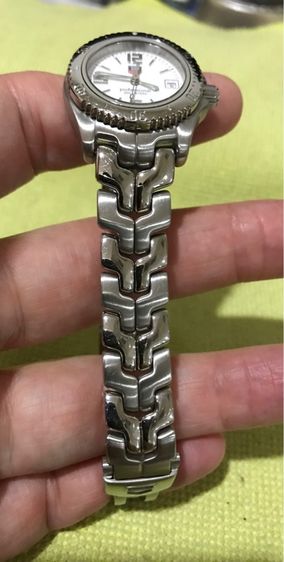 ลดราคา Tag Heuer ของแท้ สตรี ขนาด 27มิล เครื่องquartz สภาพดีมาก รูปที่ 10