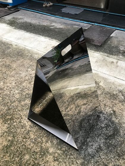 ป้ายสามเหลี่ยมตั้งพื้น รูปที่ 3