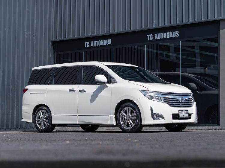 รถ Nissan Elgrand 2.5 High Way Star สี ขาว