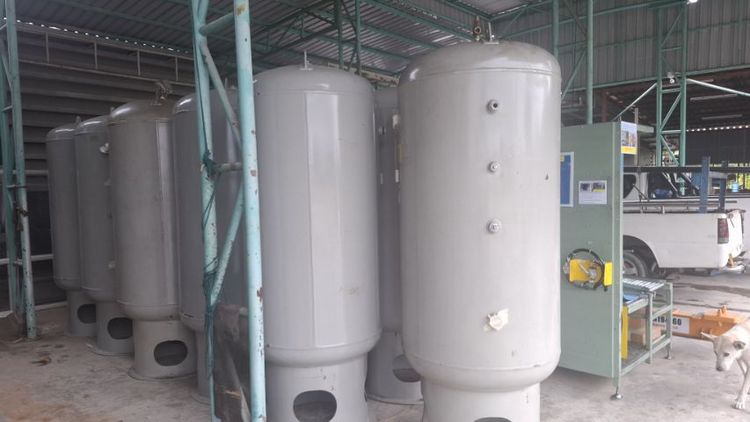 ถังพักลม, ถังลม, ปั้มลม, Air Tank ,ถังเก็บลม,ถังลมแรงดัน,ถังเหล็ก ถังพักลม1000ลิตร 10บาร์ สภาพดี ถังลมมือสองสภาพดี ถังลมไม่มีสนิม ถังลม รูปที่ 8