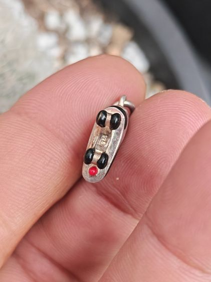 จี้รองเท้าสเก็ตเงินแท้ ลงยา งานนอก สวยๆหลักร้อยเบาๆครับ รูปที่ 5