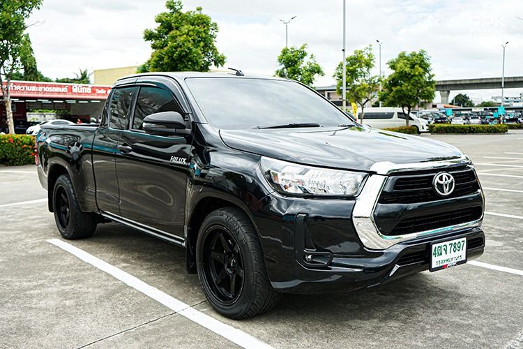 Toyota Hilux Revo 2022 2.4 Z Edition Entry Pickup ดีเซล ไม่ติดแก๊ส เกียร์ธรรมดา ดำ รูปที่ 3