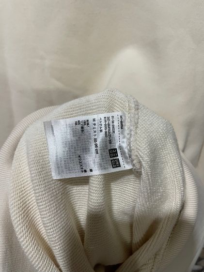 เสืัอUniqlo รูปที่ 3