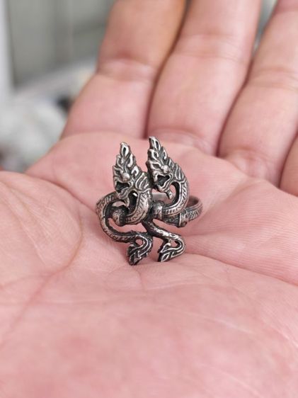 แหวนพญานาค​คู่เงินแท้​ งานเก่า เบาๆหลักร้อยแบ่งกันครับ