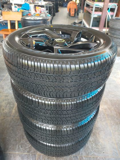 แม็กอีซูซุสีเดิม น้องๆป้ายแดง ขอบ20 พร้อมยางบริสโตน 265 50 20 ปี25 ยางสวยทุก เส้นตุ่มหน้ายางยังอยู่ รูปที่ 18