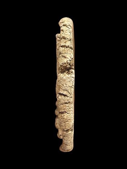 พระสมเด็จวัดระฆังทเจดีย์แหวกม่านไม่ตัดขอบเนื้อหาเก่าสวยเป็นธรรมชาติมีน้อยหายากน่าเก็บสะสม รูปที่ 4