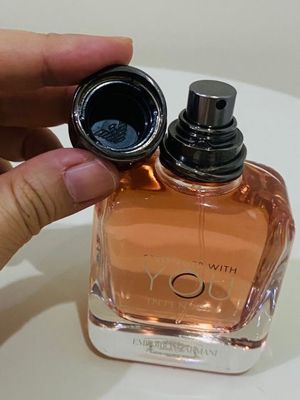 น้ำหอมแท้ 💯 จากแบรนด์ Emporio Armani Stronger With You Intensely ขนาด 50 ml รูปที่ 8