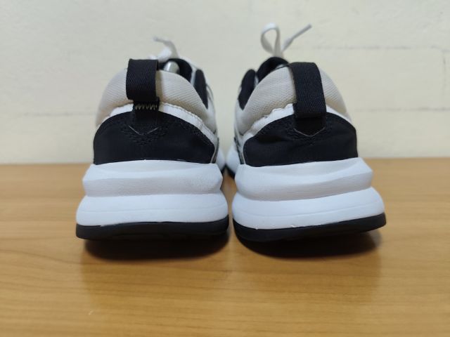 Under Armour 44.5 28.5 แท้ มือสอง รูปที่ 6