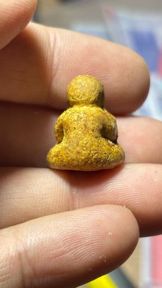 พระปิดตาเนื้อผงไม่ทราบที่สวย ตามรูปใครรู้ที่เชิญครับสวยมากๆ รูปที่ 2